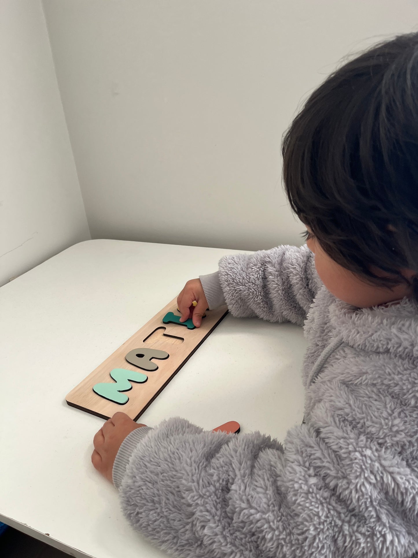 Puzzle de Madera con Nombre Personalizado para Niños – Juguete Educativo y Decorativo