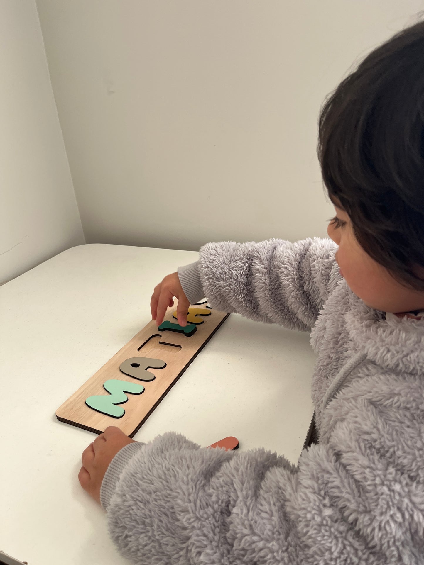 Puzzle de Madera con Nombre Personalizado para Niños – Juguete Educativo y Decorativo