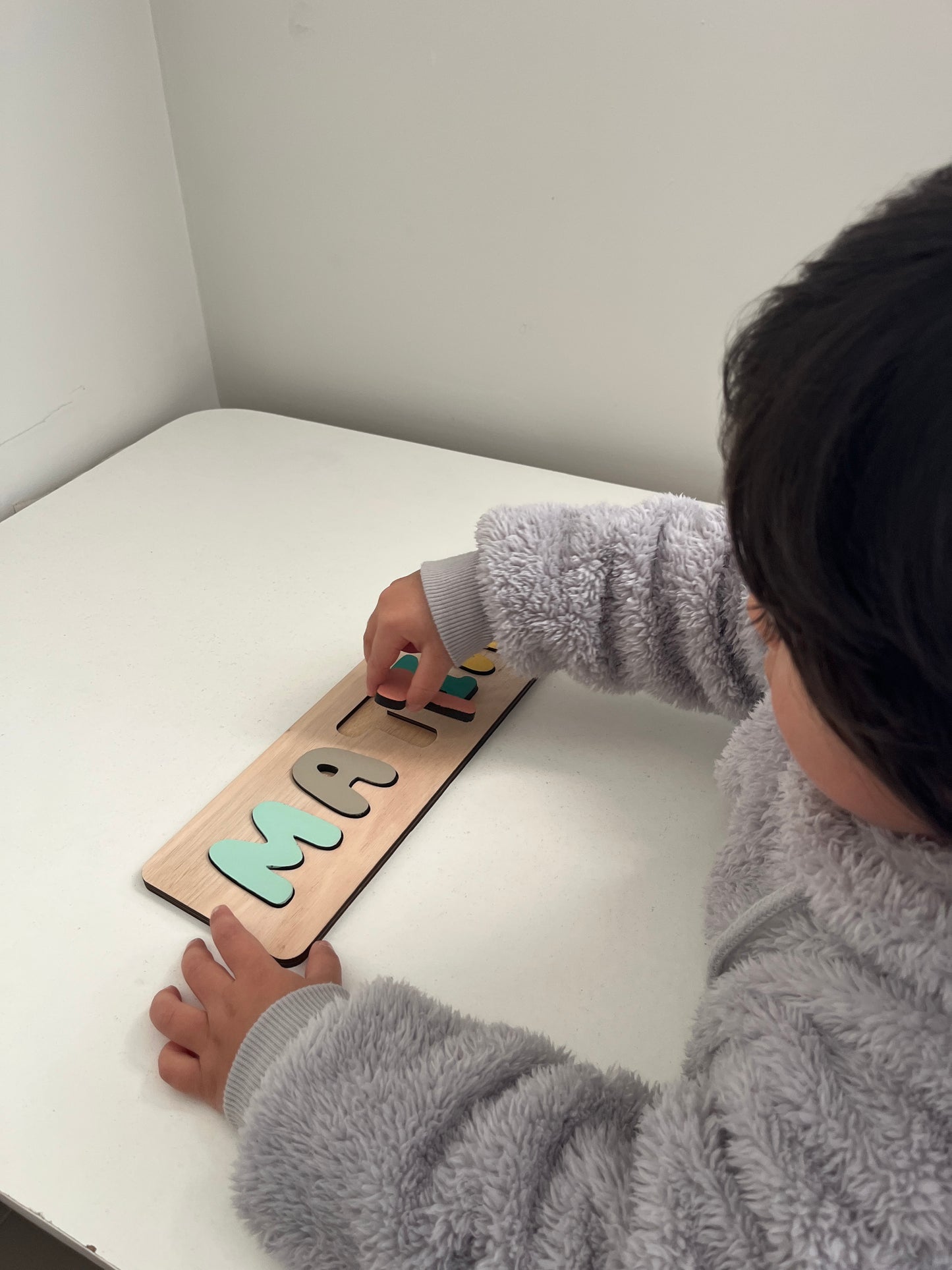 Puzzle de Madera con Nombre Personalizado para Niños – Juguete Educativo y Decorativo